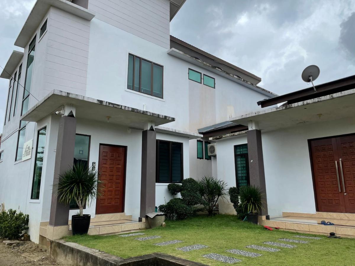 Vila Ayah Kota Bharu Exterior photo