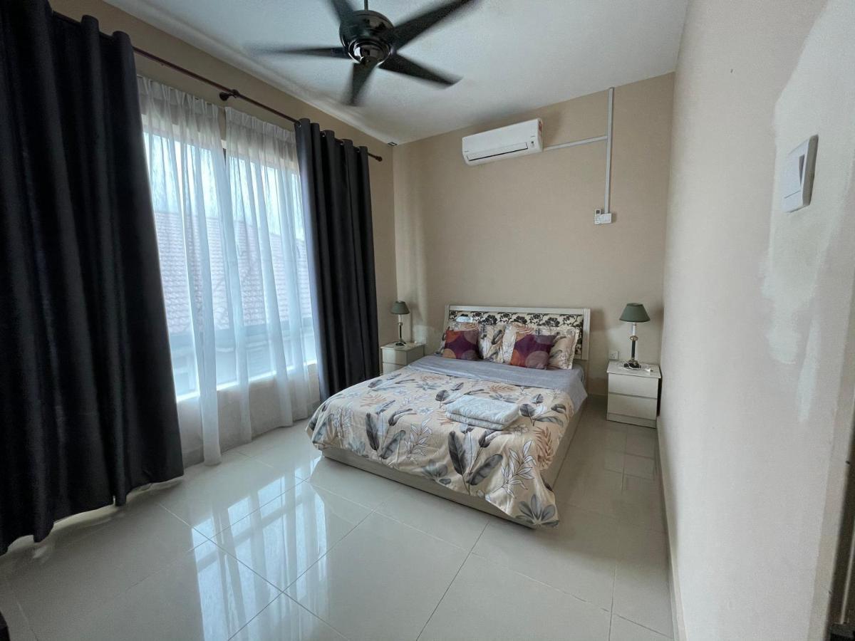 Vila Ayah Kota Bharu Exterior photo